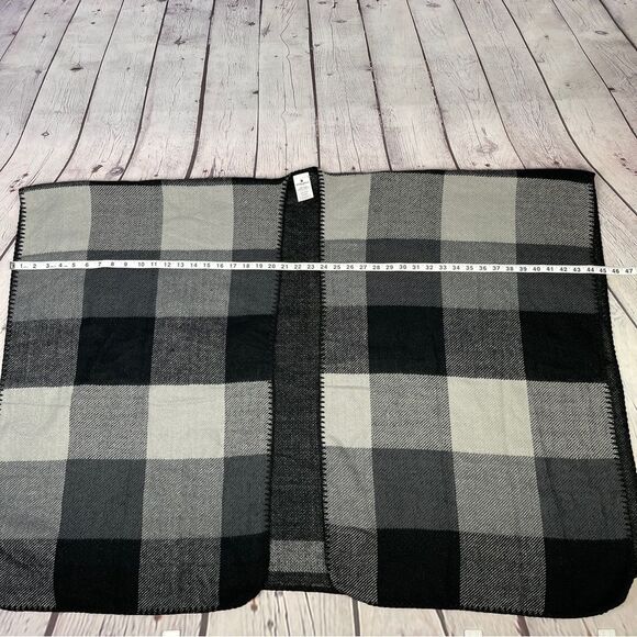 WOOLRICH black gray white buffalo check reversible blanket wrap poncho, one size - Picture 9 of 11